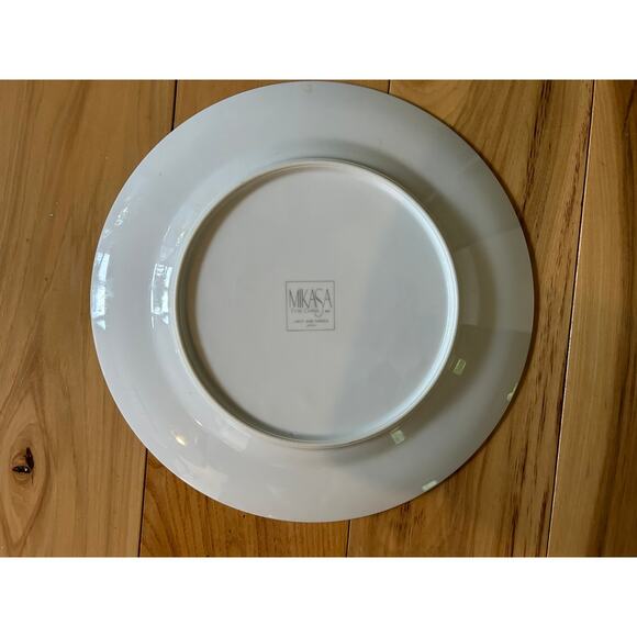 Mikasa Fine China June Garden Place Setting Dinner, Salad Plates & Cups - Picture 6 of 16